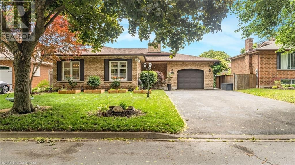8 JESSICA DRIVE Image 43
