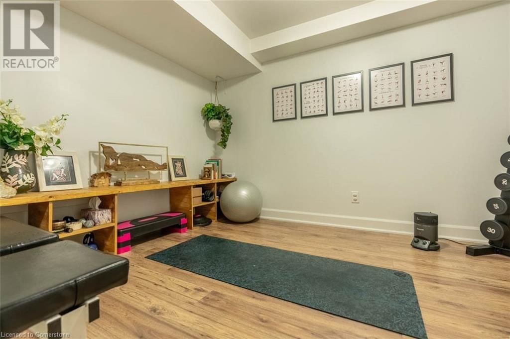 411 MCJANNETT AVENUE Image 24