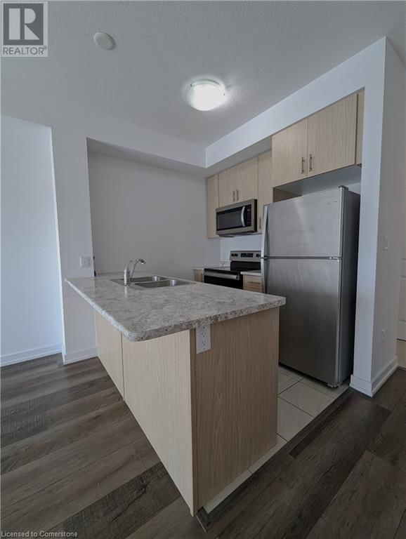 Tertiary Property View