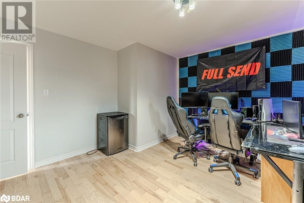66 RAQUEL STREET Image 10