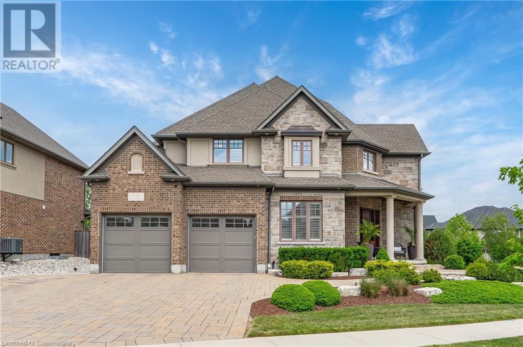 546 MANOR RIDGE CRESCENT Image 2