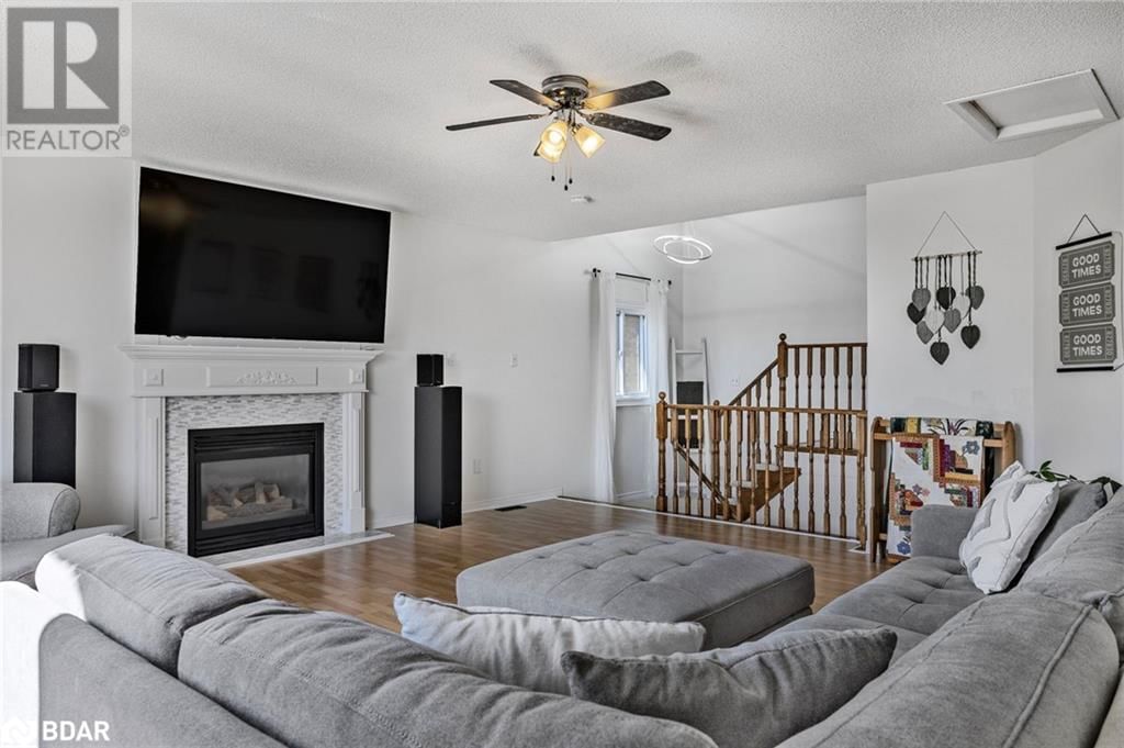 32 BLACK WILLOW DRIVE Image 15