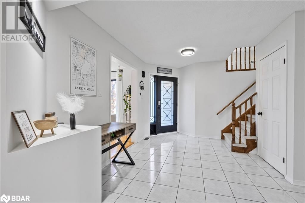 32 BLACK WILLOW DRIVE Image 2