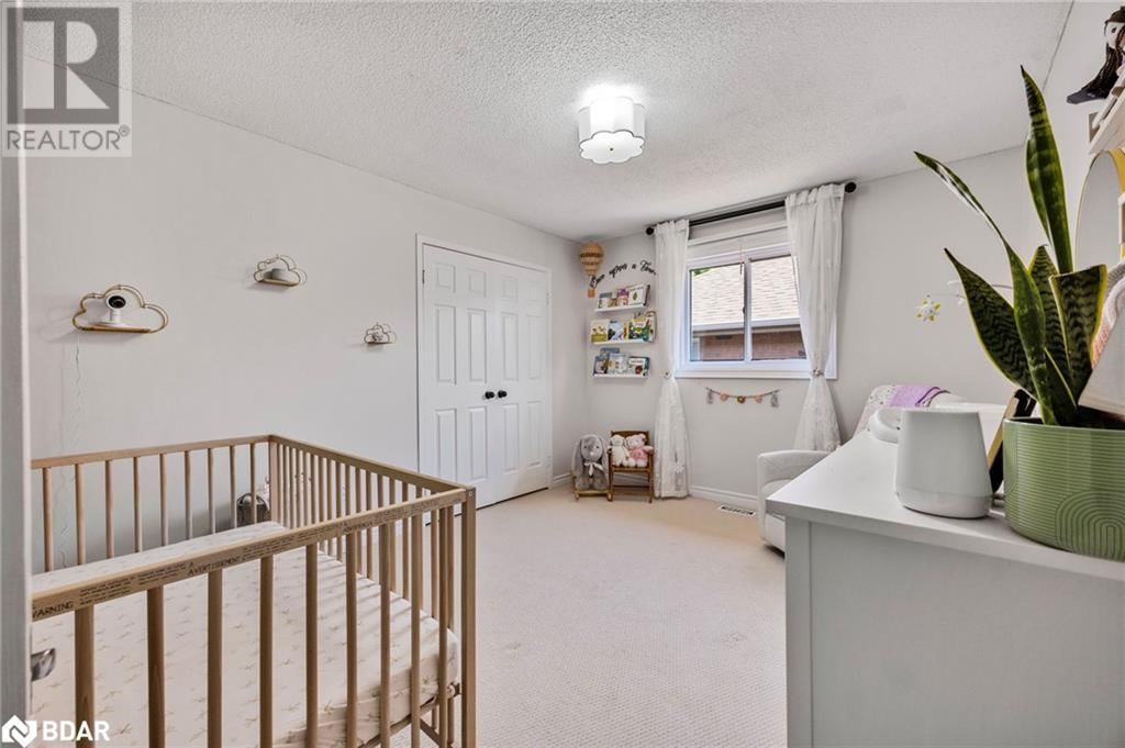 32 BLACK WILLOW DRIVE Image 21
