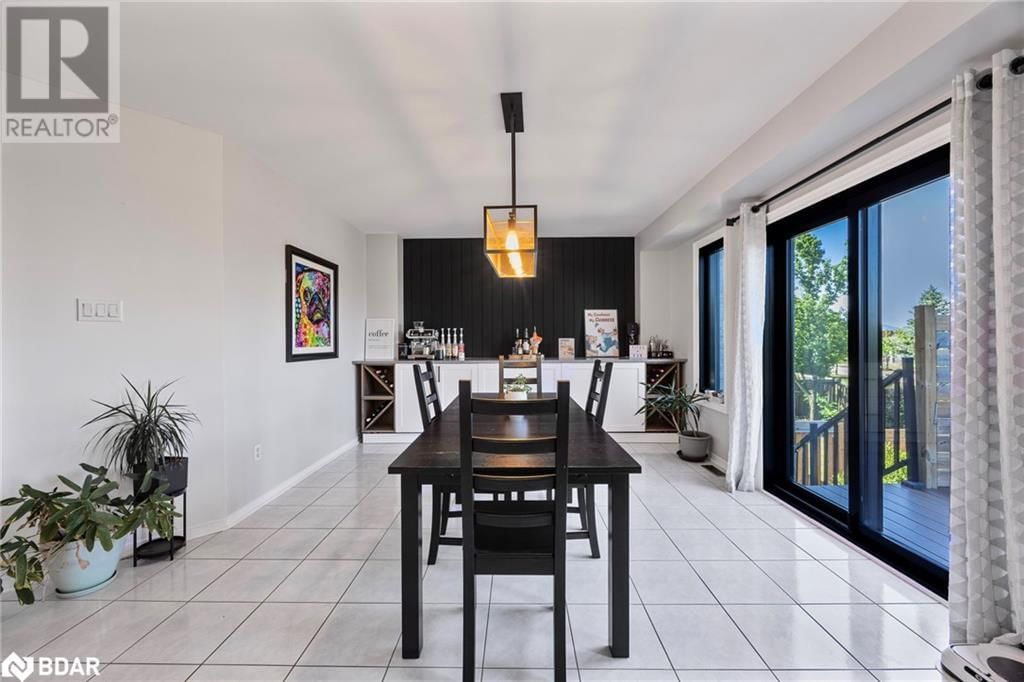 32 BLACK WILLOW DRIVE Image 4