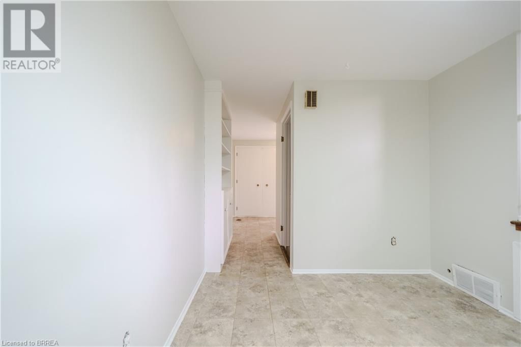 234 GRAND STREET Image 14