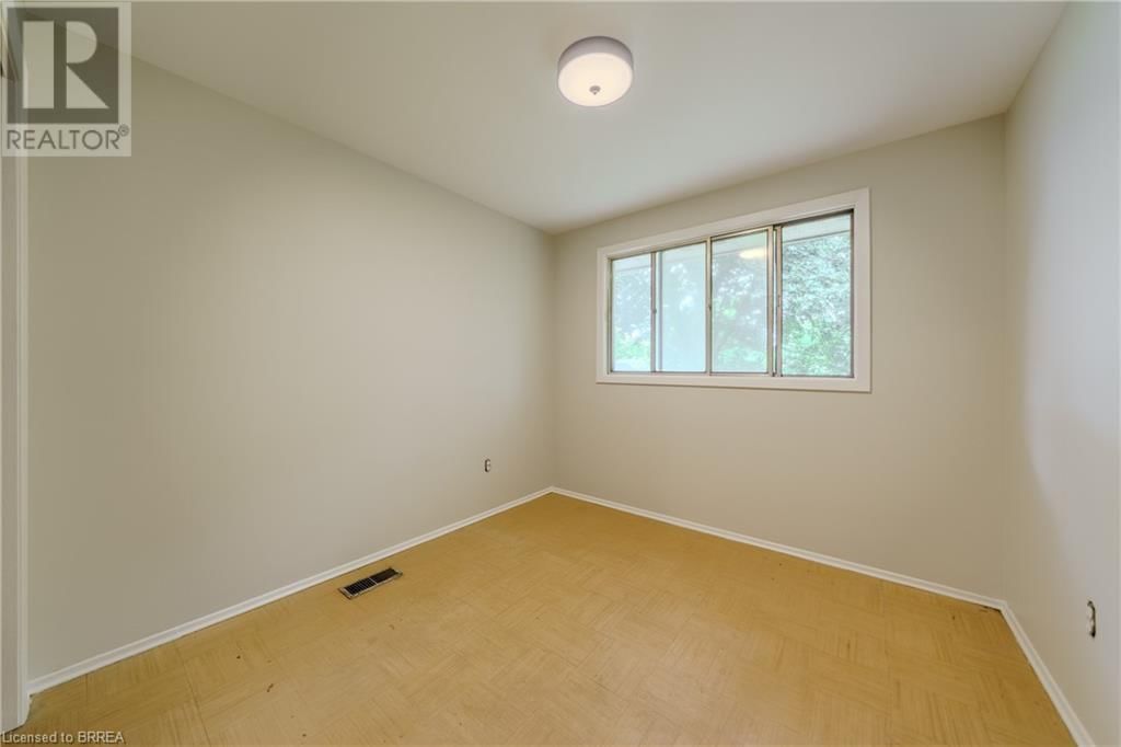 234 GRAND STREET Image 16