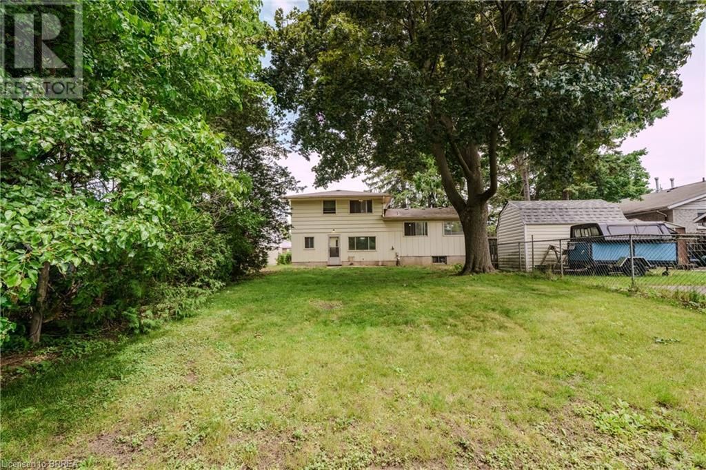 234 GRAND STREET Image 24