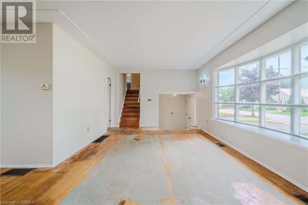 234 GRAND STREET Image 4