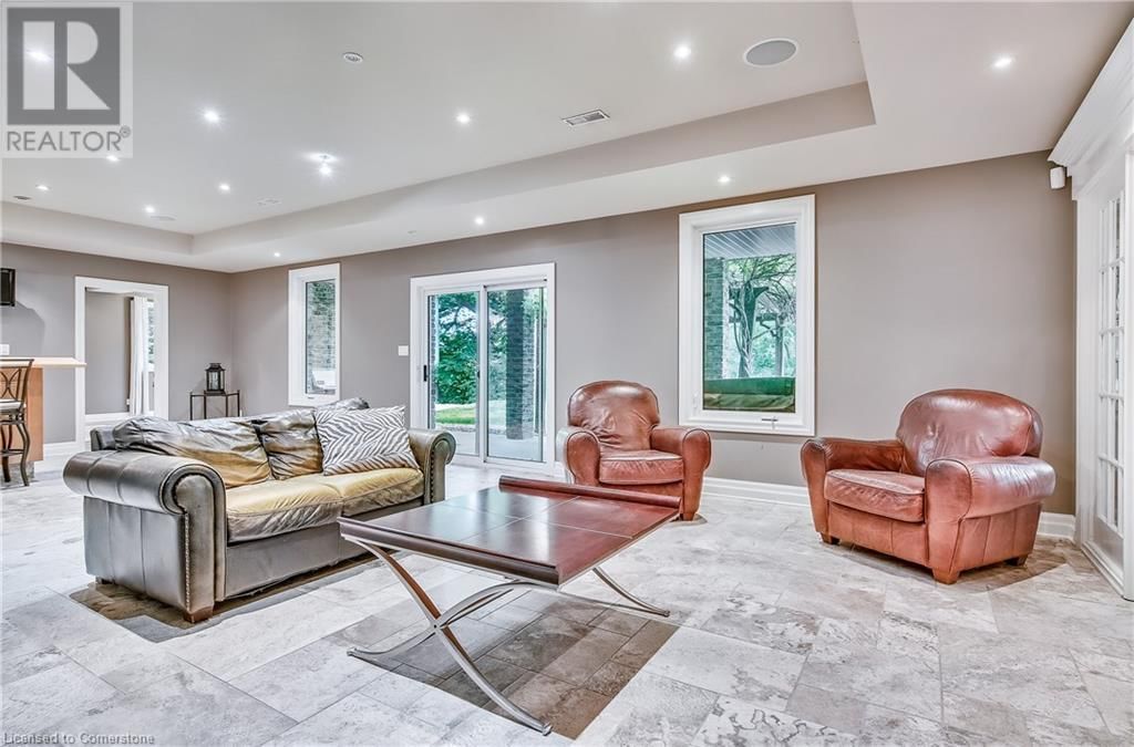 6431 ROCKCLIFFE Image 36