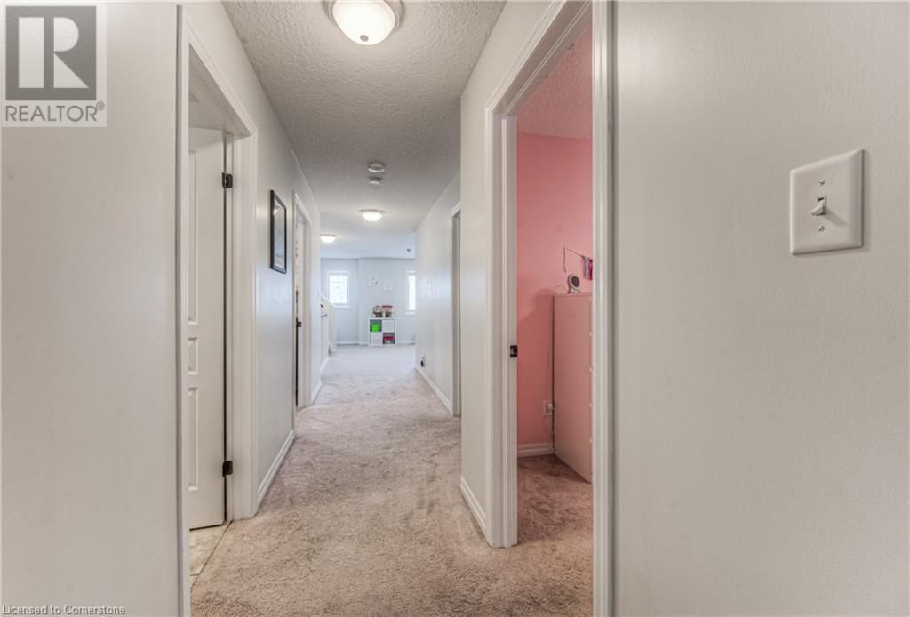 403 MOORLANDS CRESCENT Image 24