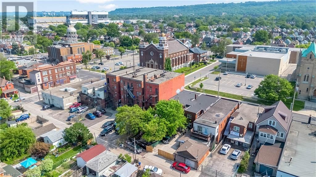 691 BARTON STREET EAST Image 15