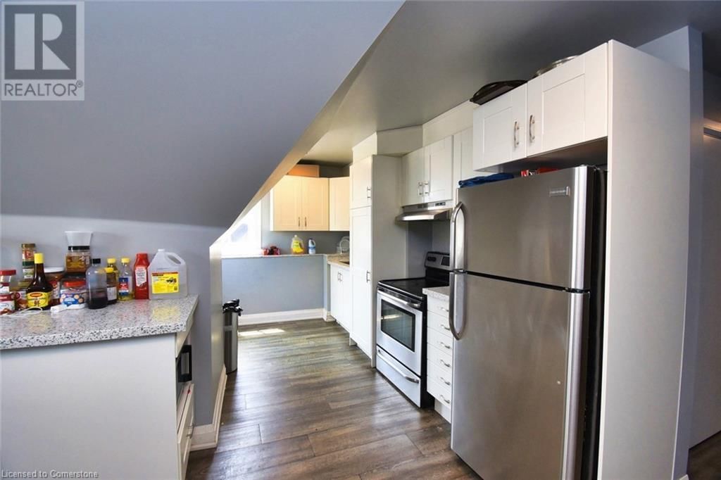 242 JAMES STREET SOUTH Image 21