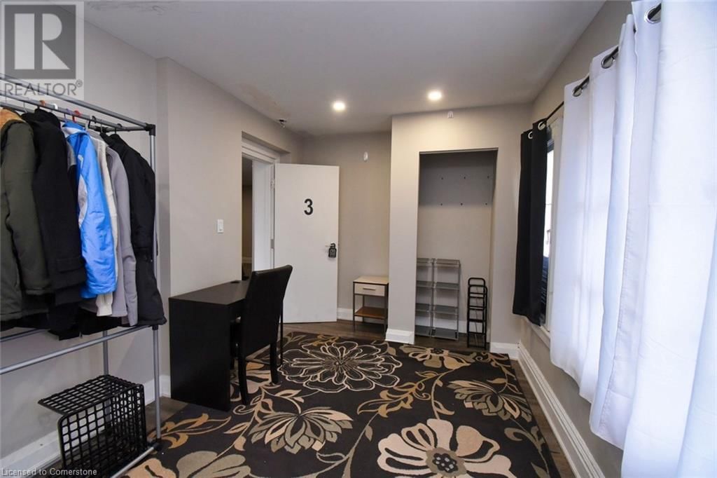 242 JAMES STREET SOUTH Image 24