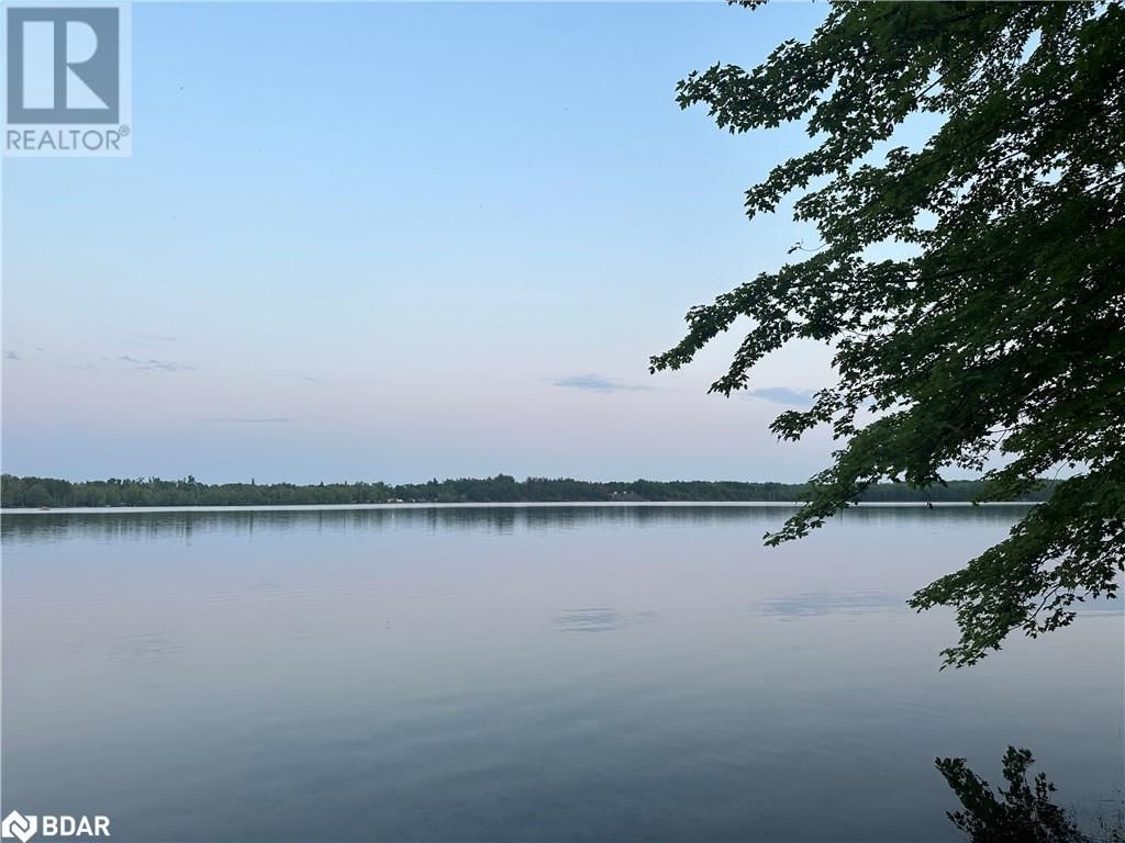 98 MCLEISH DRIVE Image 17