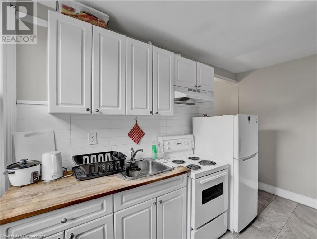 214 MARY STREET Image 22