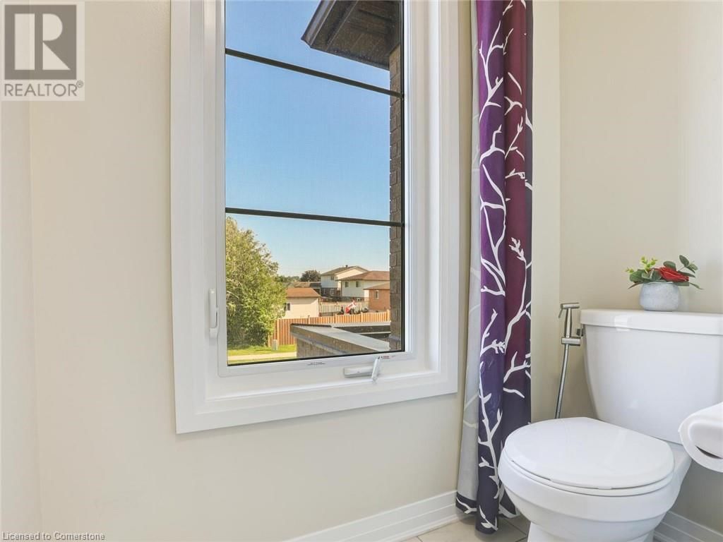 4 SLATER STREET STREET Image 35