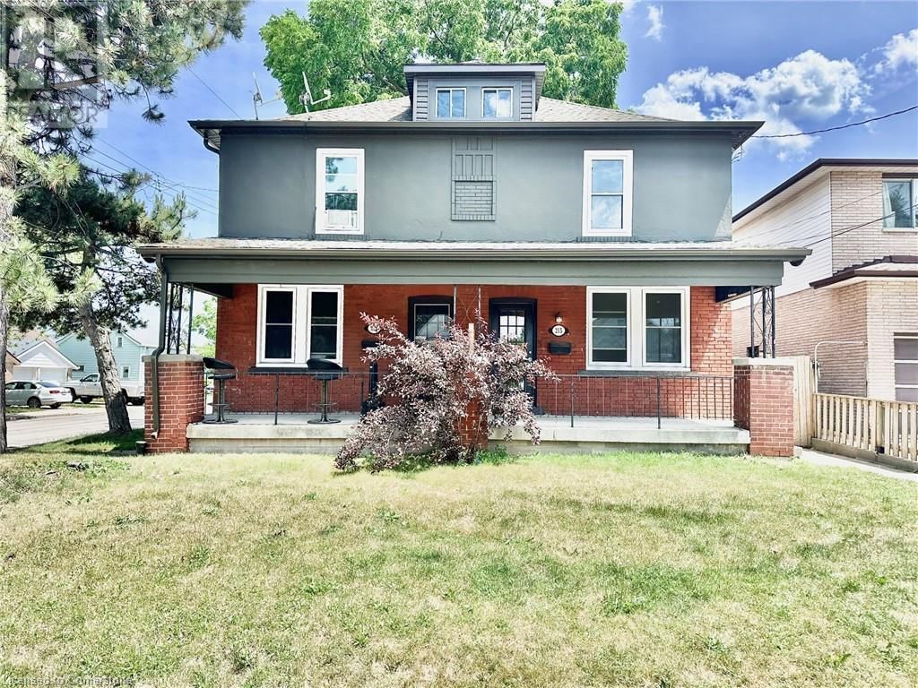 215 ROSEWOOD ROAD Image 1