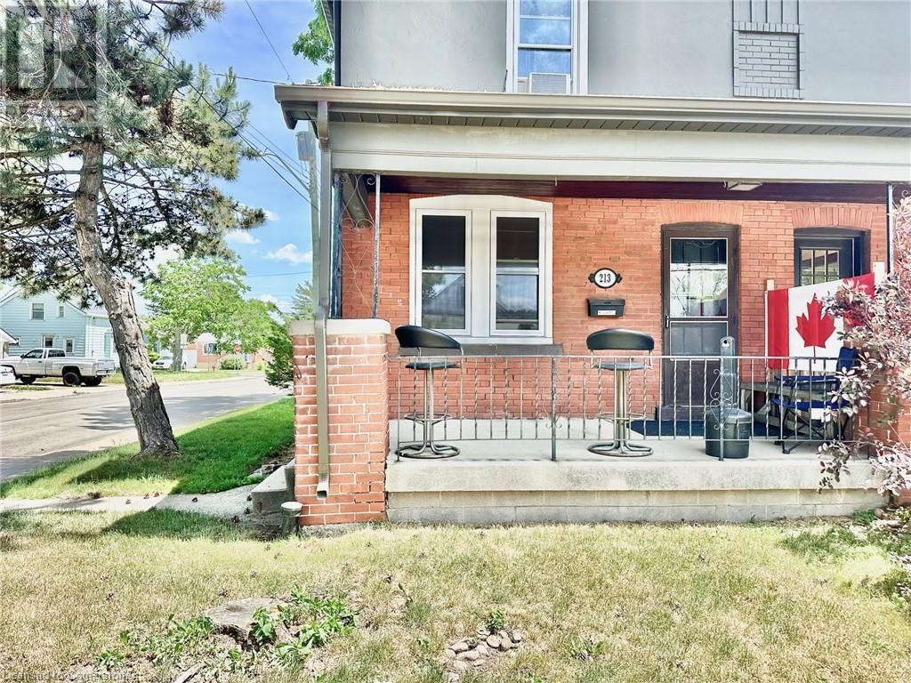 215 ROSEWOOD ROAD Image 3