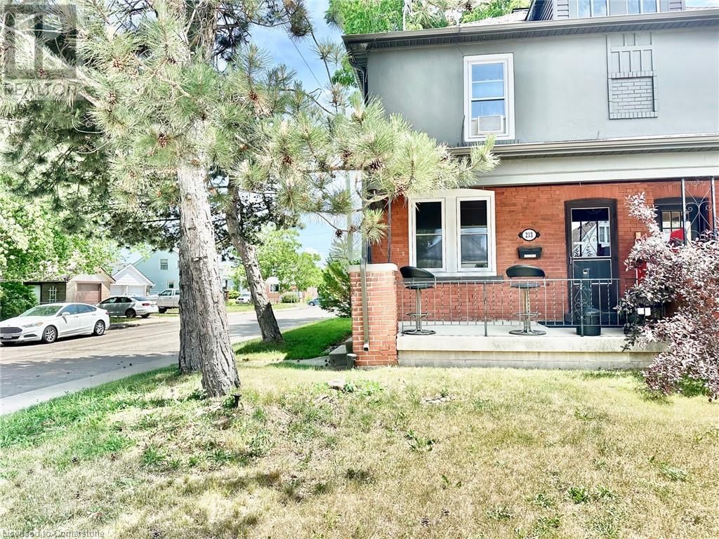 215 ROSEWOOD ROAD Image 4
