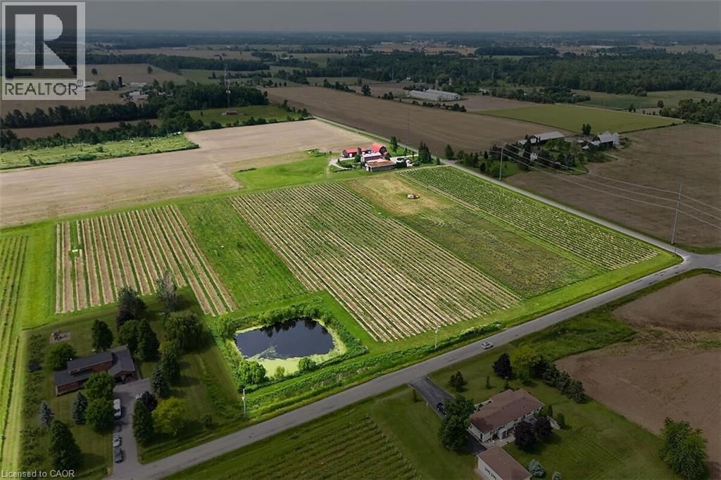 3749 WALKER ROAD Image 47