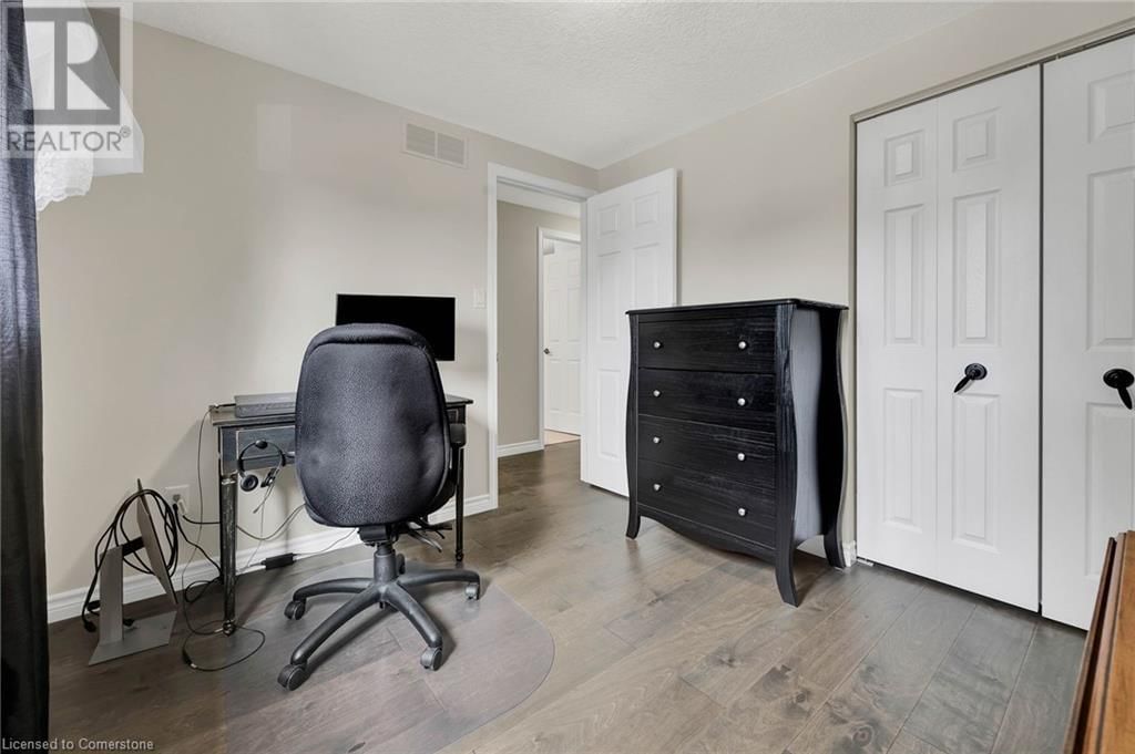 42 BROOKMEAD STREET Image 21