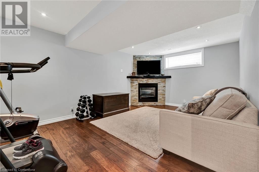 42 BROOKMEAD STREET Image 24