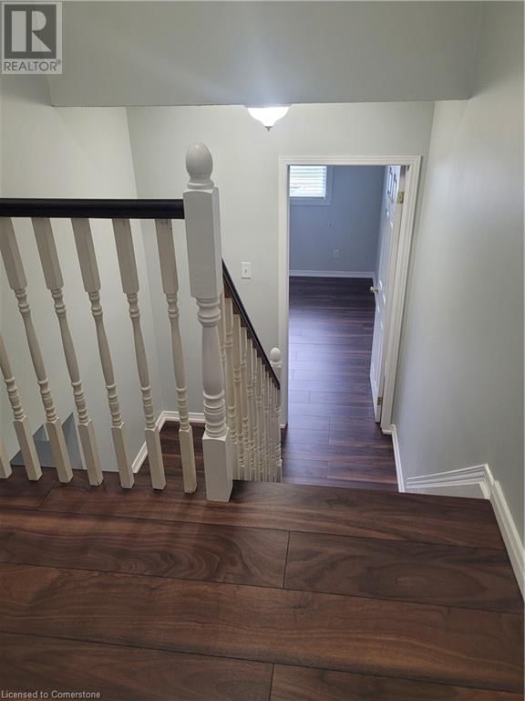 10 - 211 VERONICA DRIVE Image 12