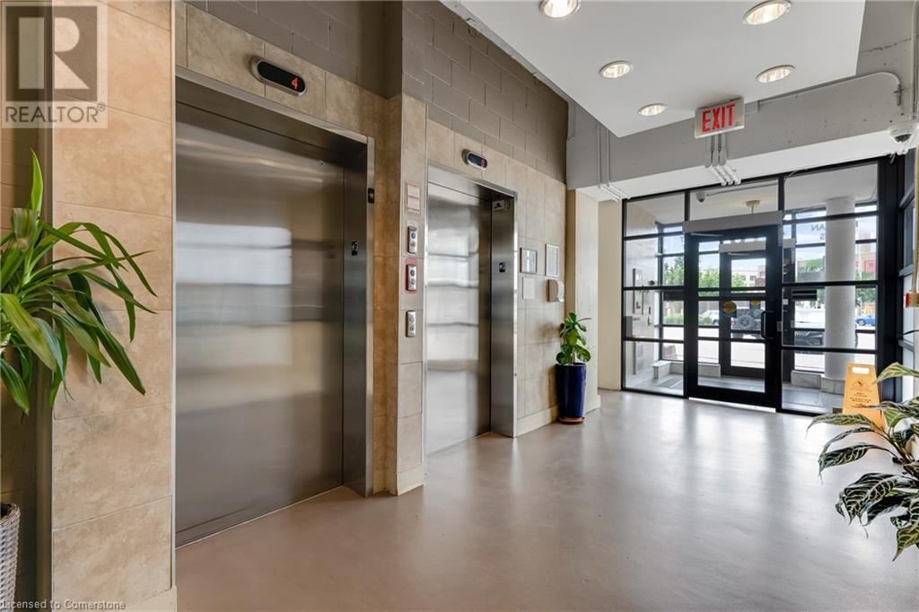 413 - 410 KING STREET WEST Image 5