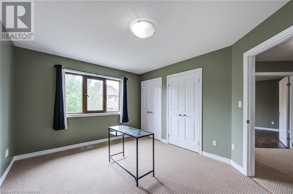 741 SPITFIRE STREET Image 20