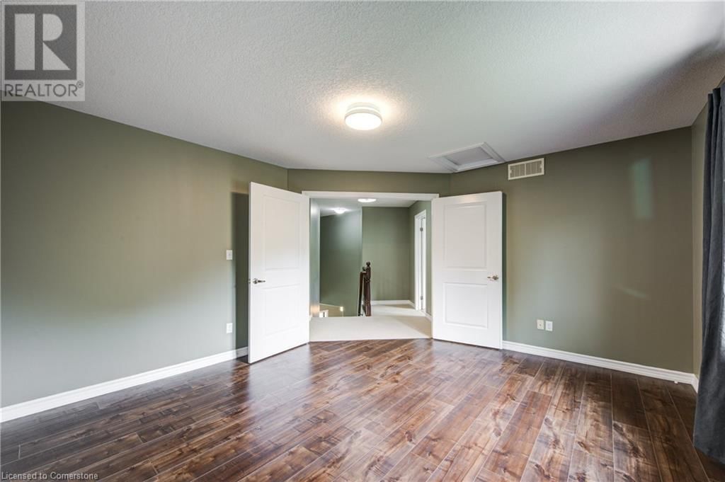 741 SPITFIRE STREET Image 25