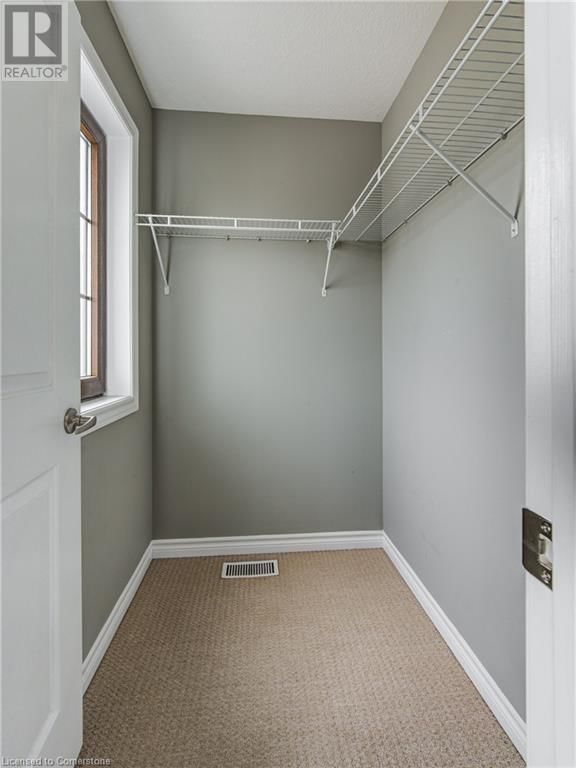 741 SPITFIRE STREET Image 30
