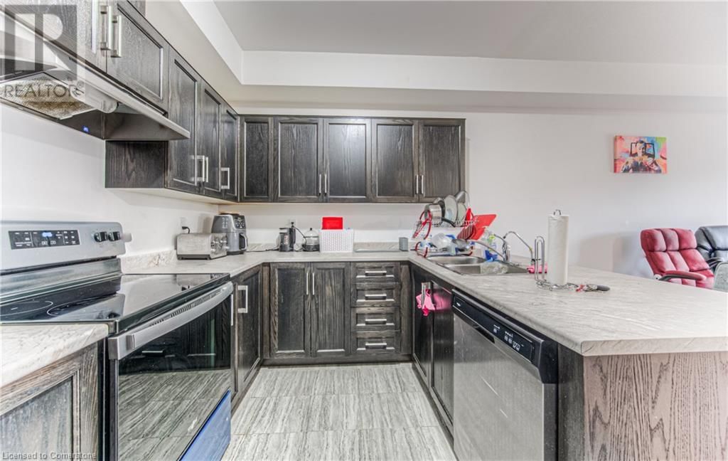 15 DEWBERRY DRIVE Image 9