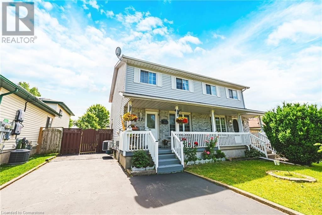 77 DYER COURT Image 2