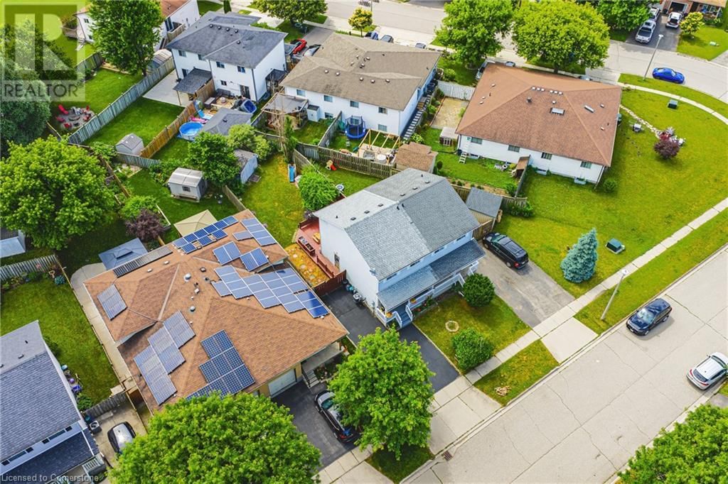 77 DYER COURT Image 27
