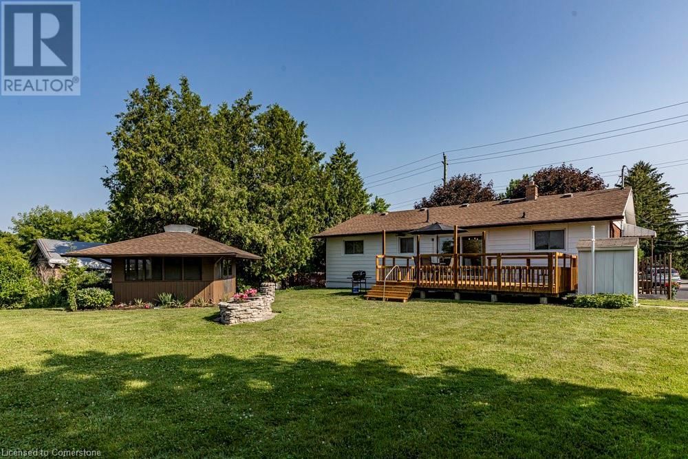8477 DICKENSON ROAD EAST Image 45