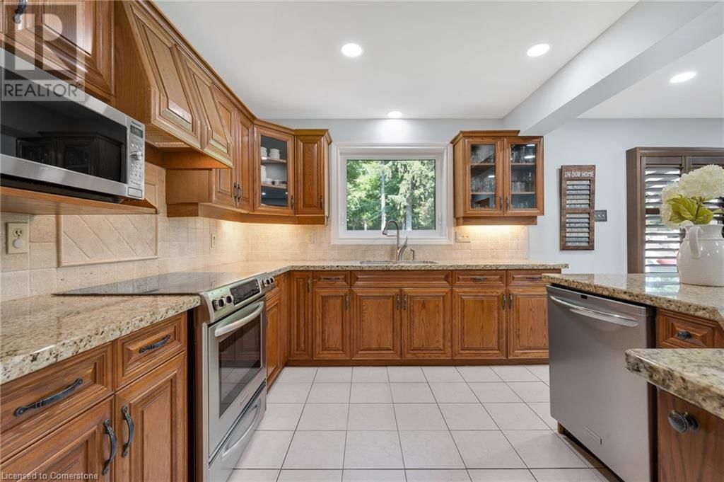 422 PINNACLE DRIVE Image 11
