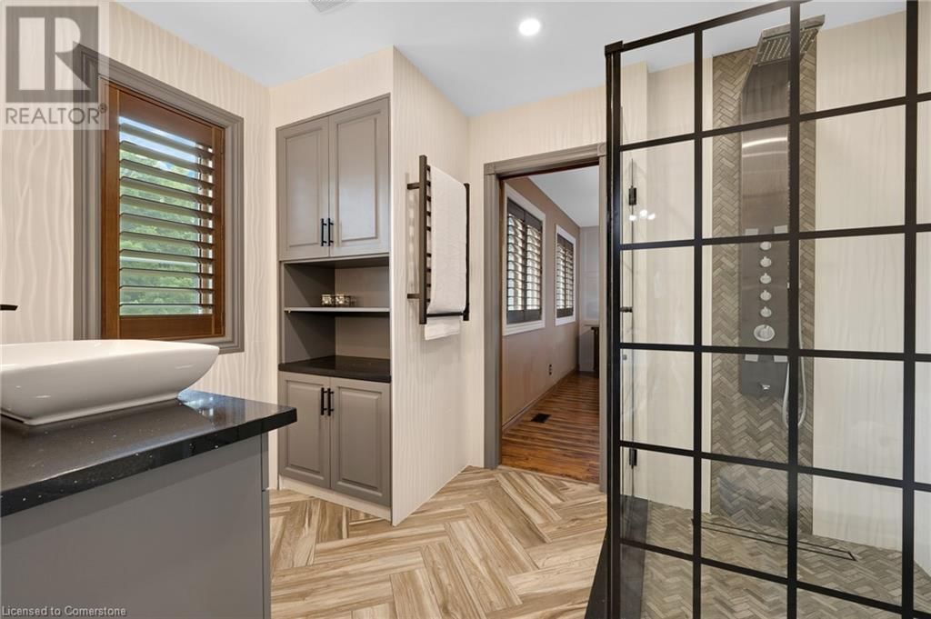 422 PINNACLE DRIVE Image 32