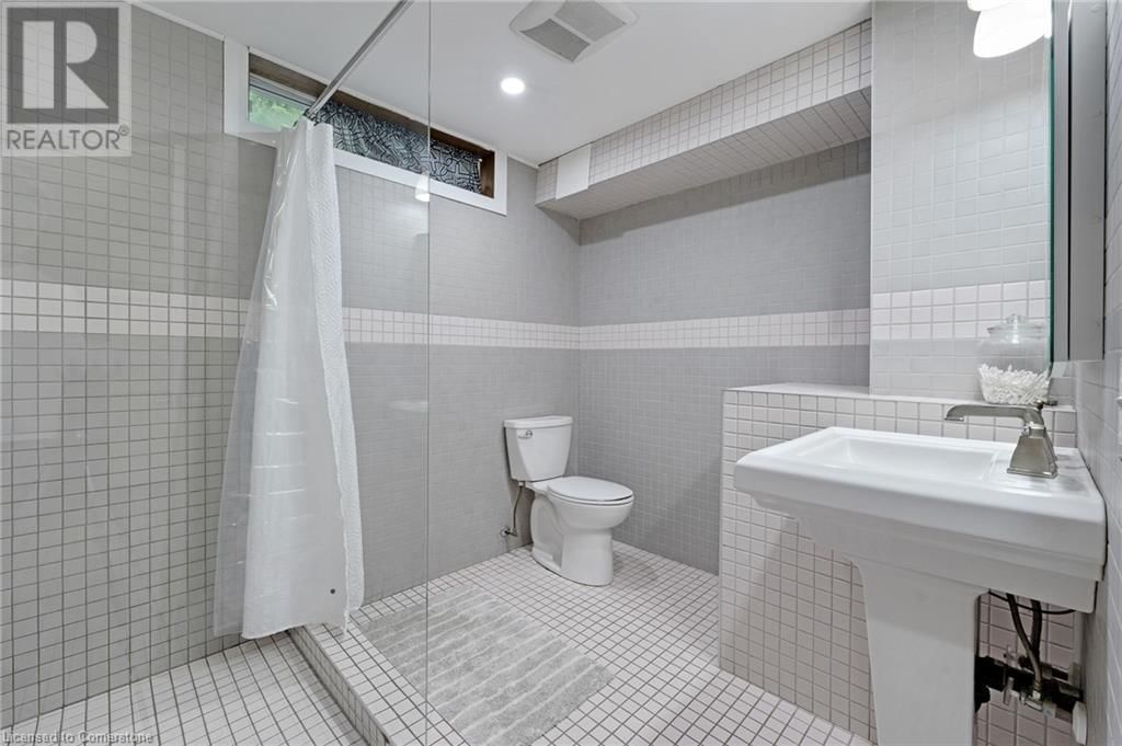 422 PINNACLE DRIVE Image 41