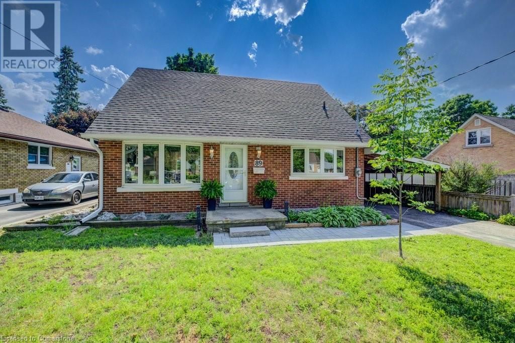 89 ROXBOROUGH AVENUE Image 37