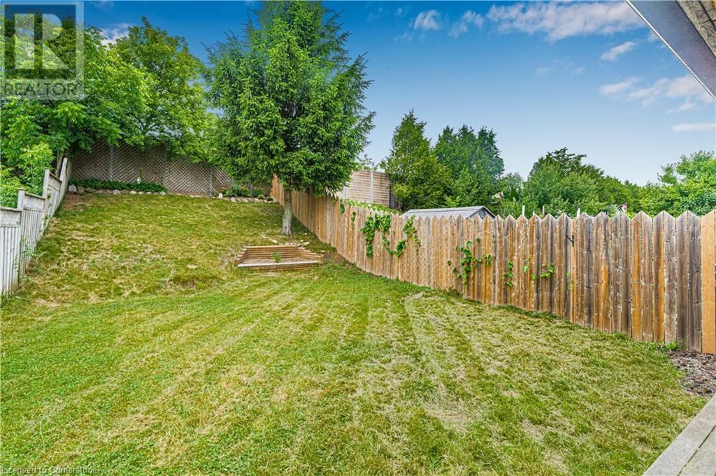 234 INGLIS STREET Image 27