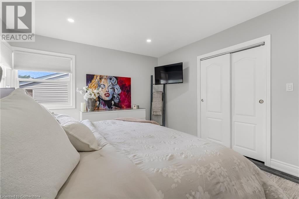 4382 CENTRAL AVENUE Image 13