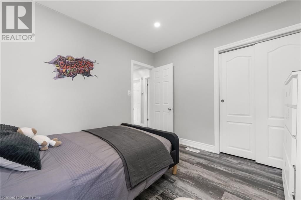 4382 CENTRAL AVENUE Image 18