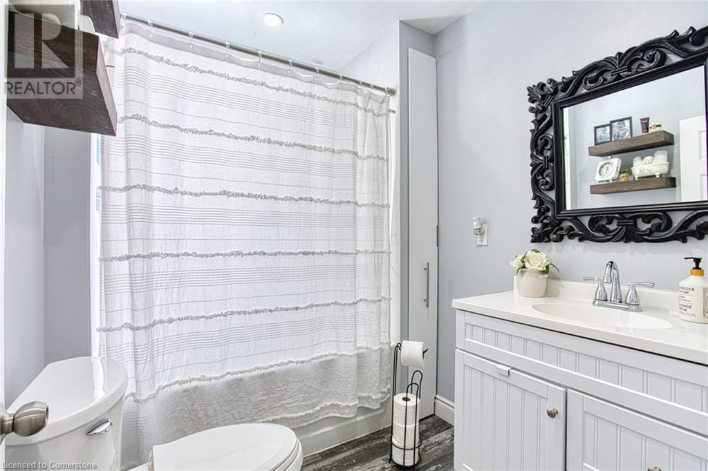4382 CENTRAL AVENUE Image 19