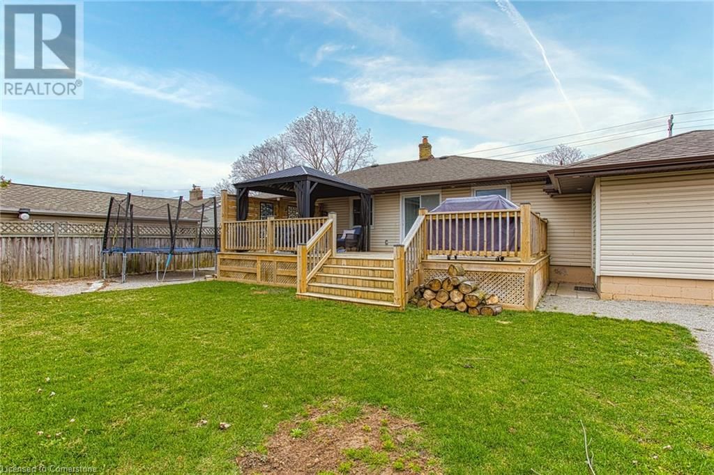 4382 CENTRAL AVENUE Image 32