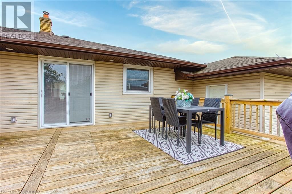 4382 CENTRAL AVENUE Image 34
