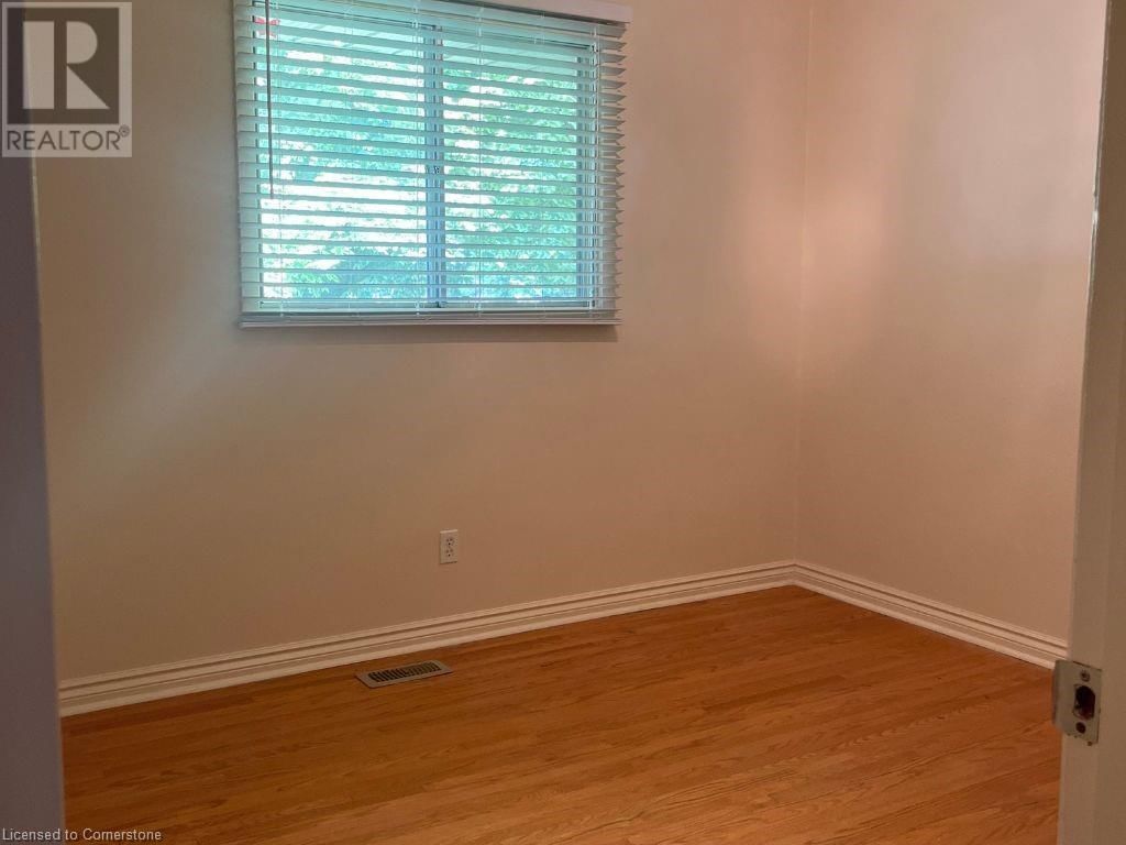 15 LAURIS AVENUE Image 11