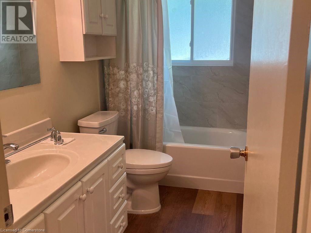 15 LAURIS AVENUE Image 12