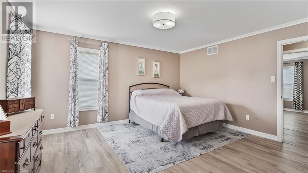 703 BROMAN COURT Image 24