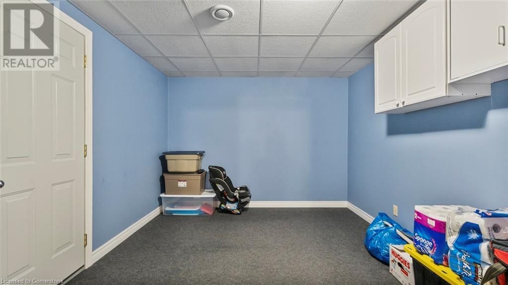 703 BROMAN COURT Image 34